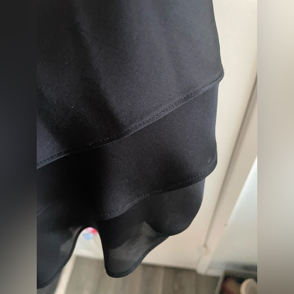 🖤 Lauren RALPH LAUREN -Elegant Black midi Silk Skirt with Ruffled hem - Picture 5 of 9